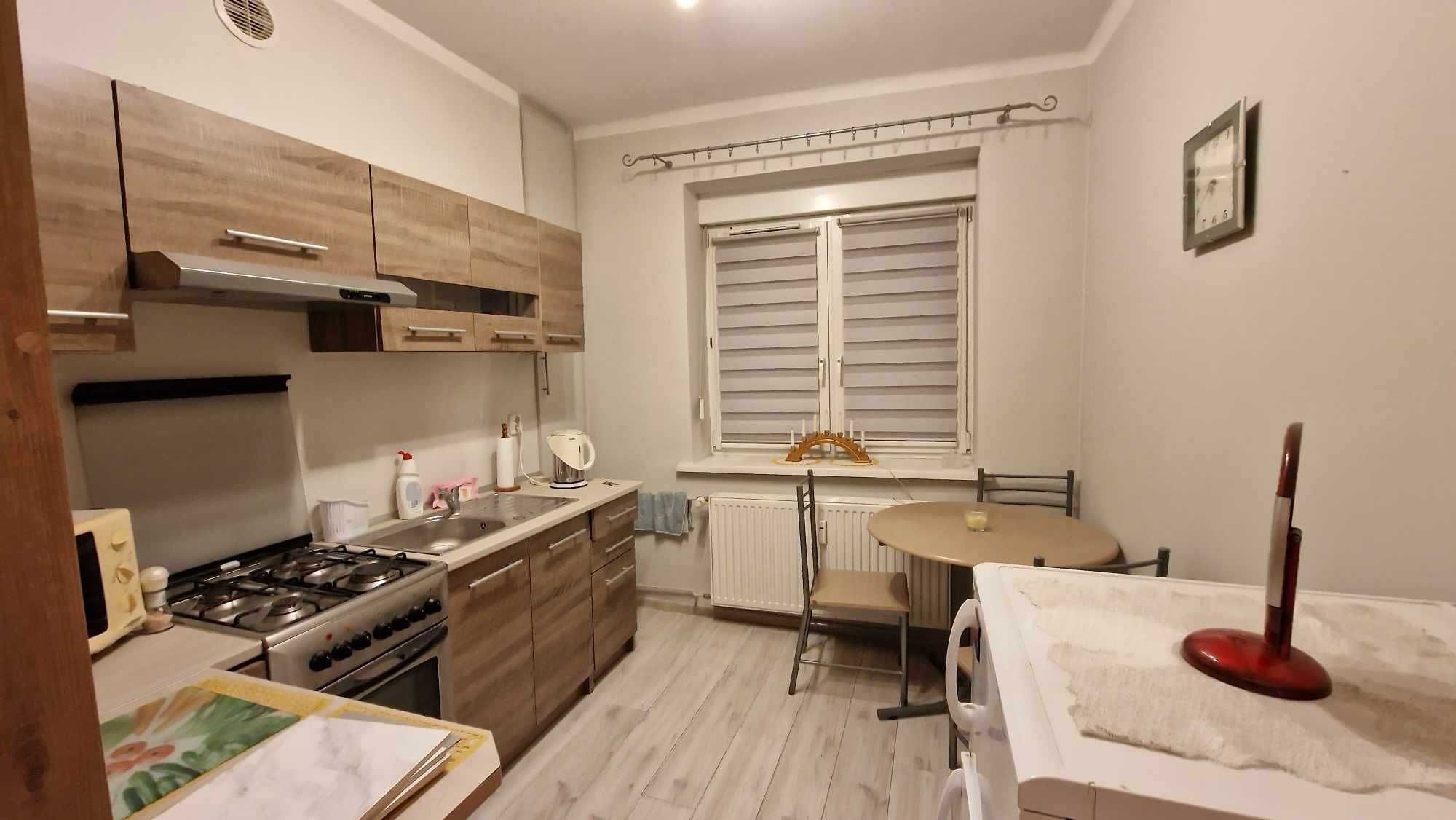 Na wynajem kawalerka ok. 34 m2 w centrum Bytomia (ul. Wrocławska)