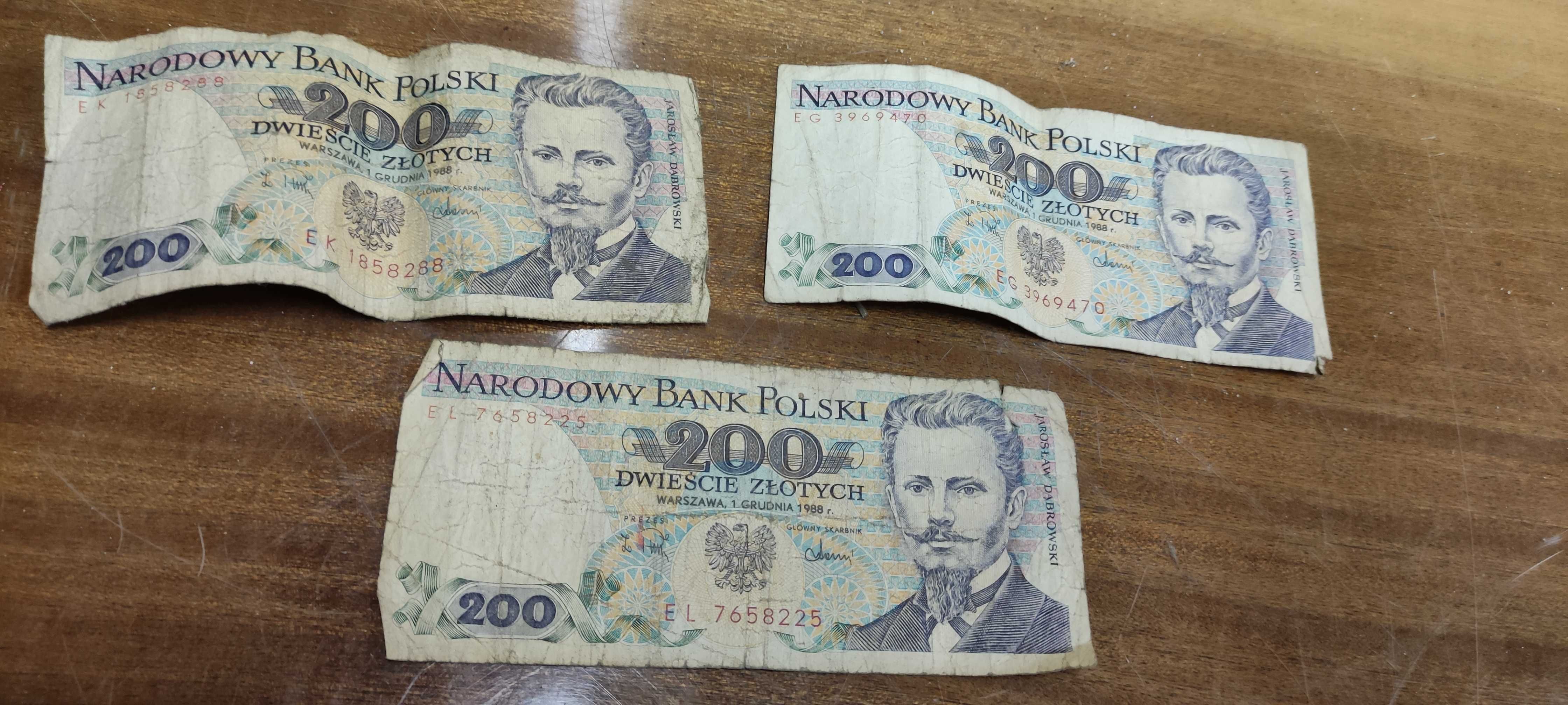 banknoty kolekcjonerskie PRL 200 złotych zestaw