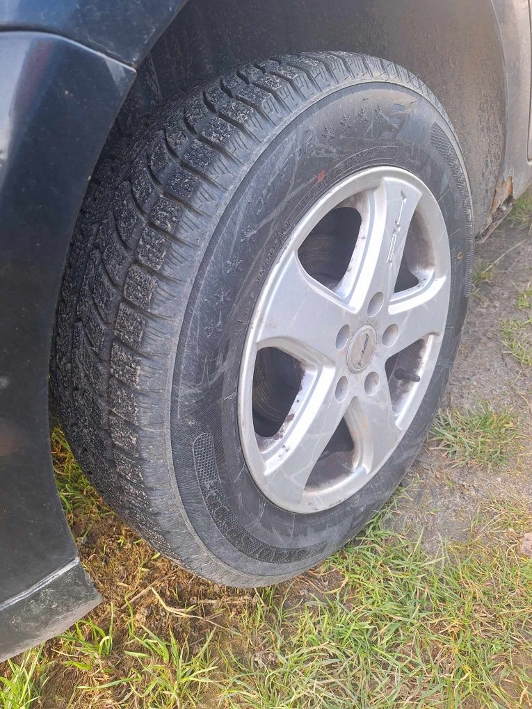 Koła zimowe 195/65 R15 opony jak nowe