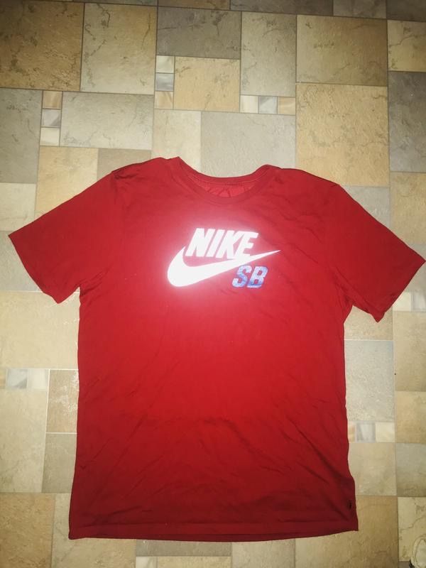 Чоловіча футболка Nike Sb рефлективне лого