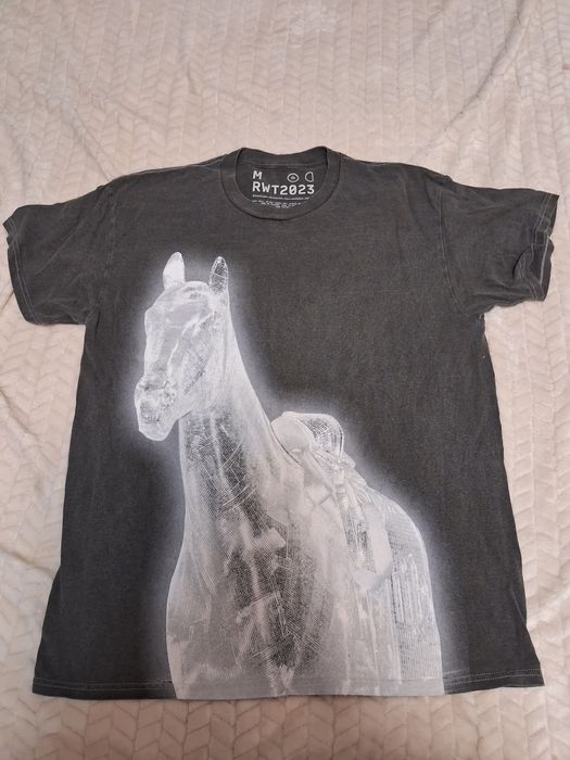 Футболка з концерту