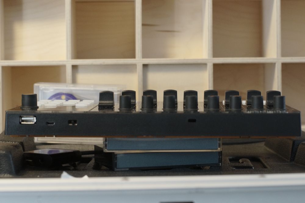 MIDI bluetooth mixer Studiologic SL Mixface