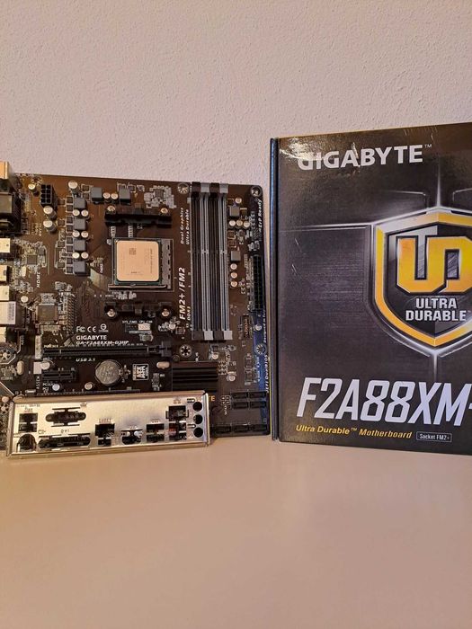 Bundle APU AMD A10-7890K / Motherboard Gigabyte F2A88XM-D3HP