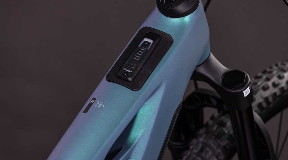 Rower elektryczny Cube STEREO HYBRID ONE44 HPC RACE 800 w rozmiarze XL