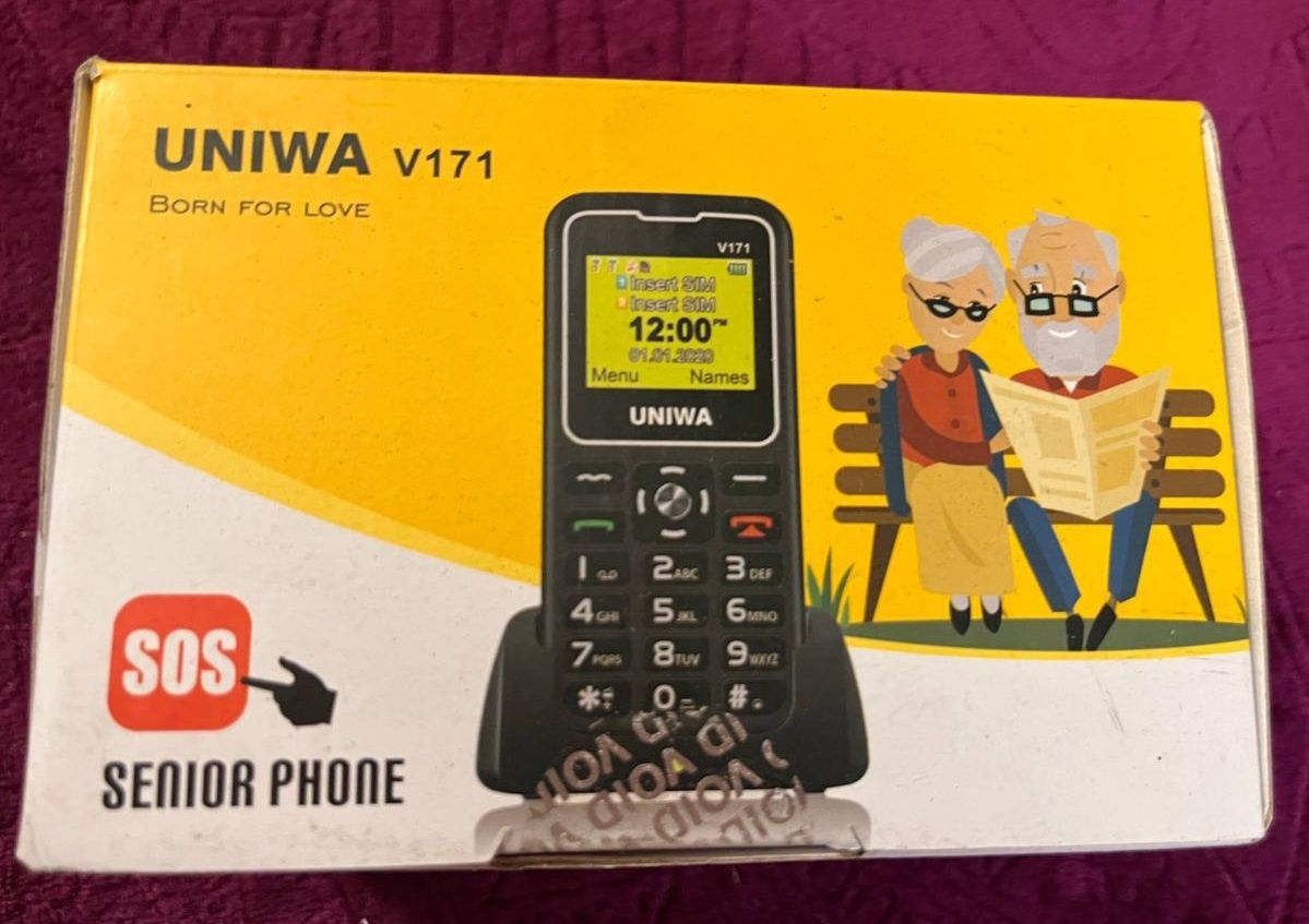 Мобільний телефон Uniwa v171 з кнопкою sos
