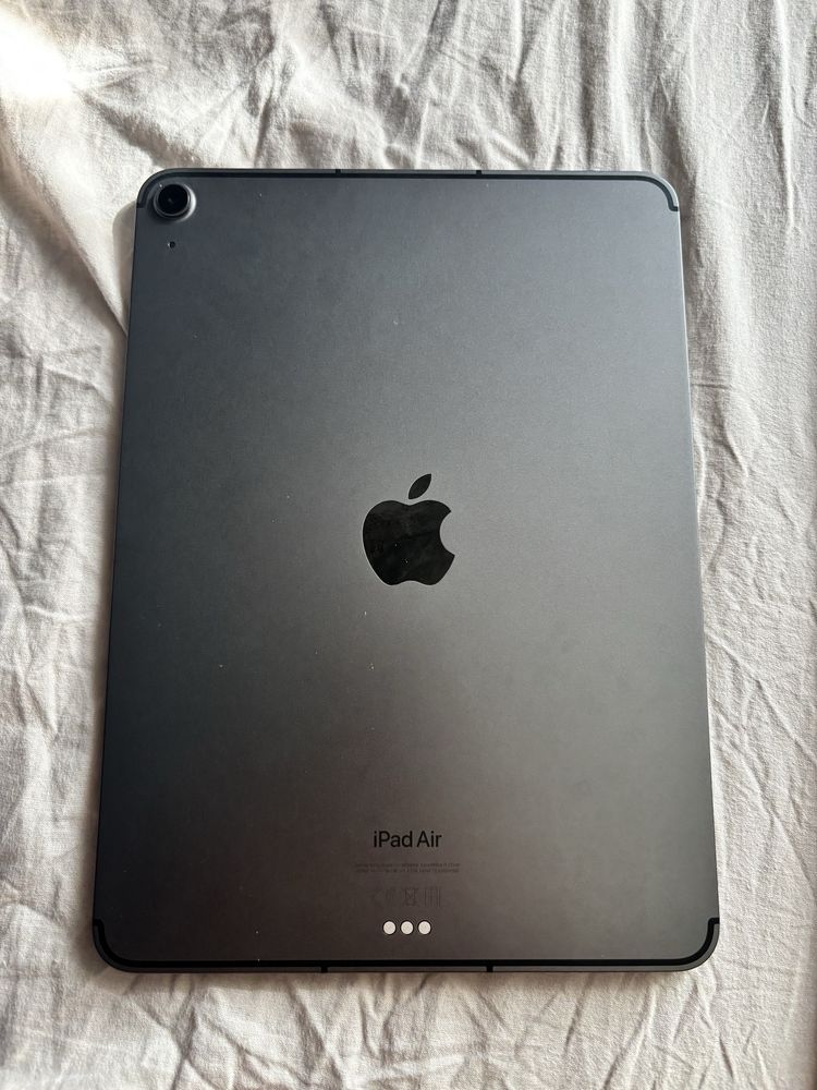 Ipad Air 5 generacji Wi-fi + Cellular