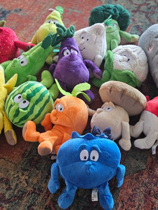 Pluszaki warzywa i owoce. Zestaw 13 przemiłych zabawek dla dzieci.