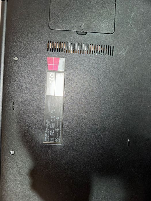 Computador portatil Asus