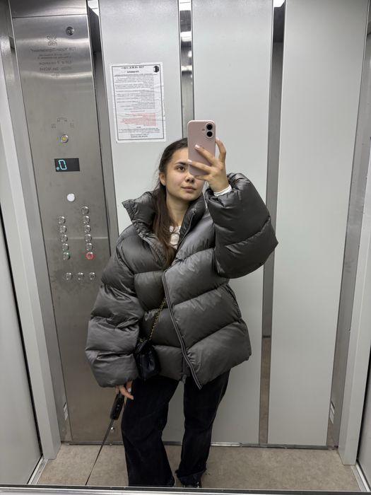 Жіноча зимова куртка