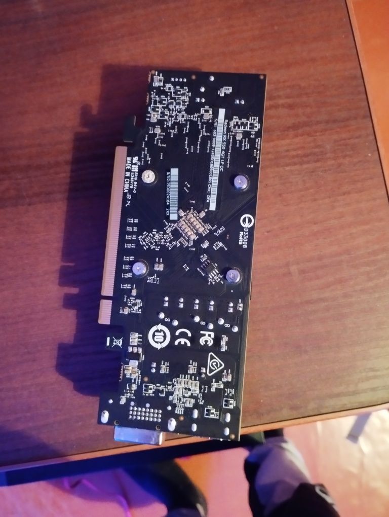 MSI Radeon рх 550 4GT LP OC