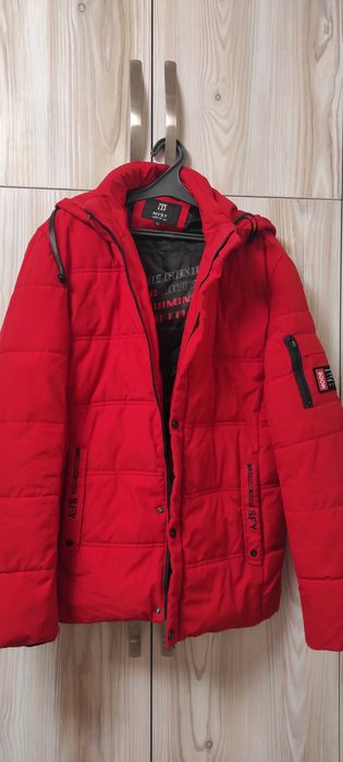 Курточка Зимова продам