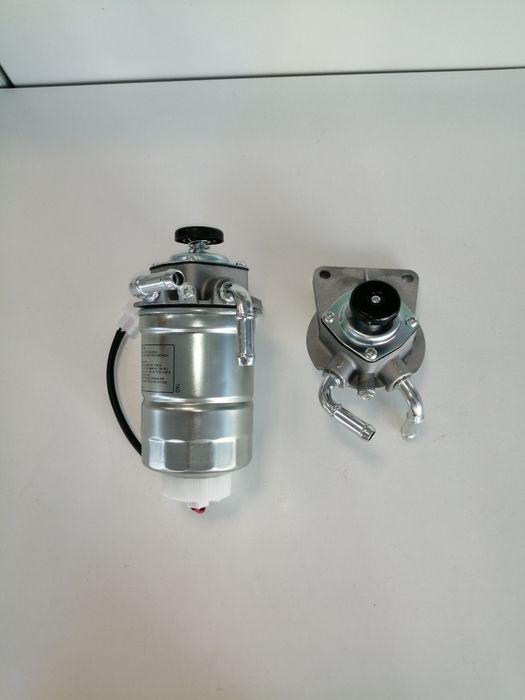 Bomba manual de gasóleo Mitsubishi canter FE534 FB634