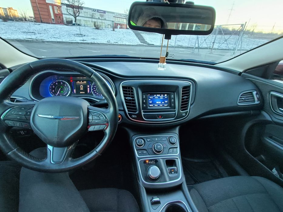 Chrysler 200 limited