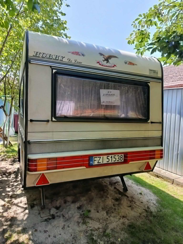 Przyczepa kempingowa Hobby 370 w bardzo dobrym stanie
