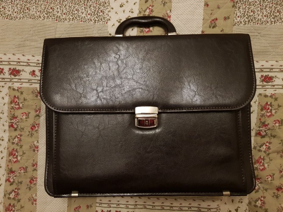 Elegancka teczka /aktówka