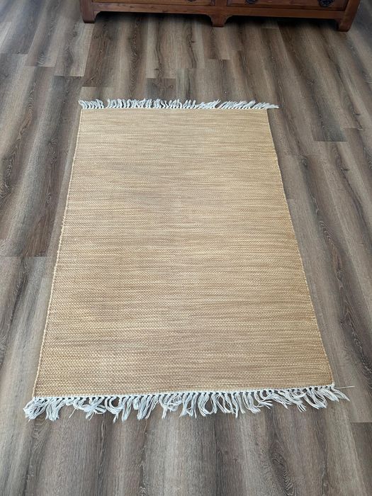 Carpete usada 150cm por 100cm