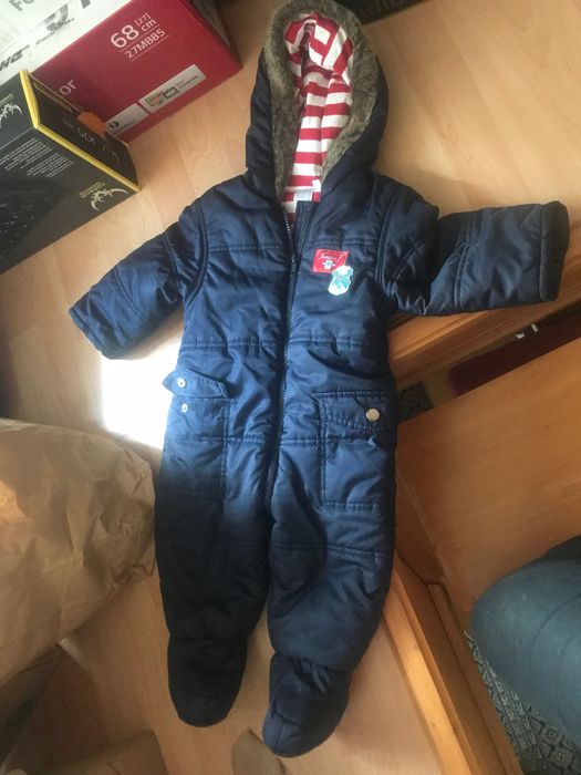 Kombinezon zimowy 9-12 mcy