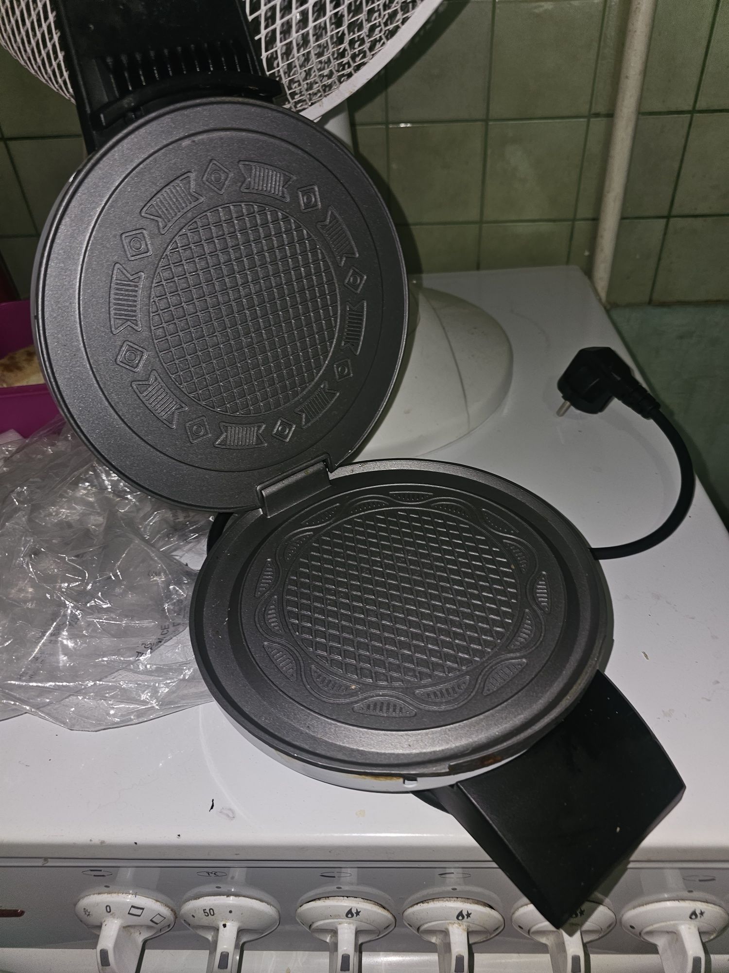 Sprzedam Gofrownice 800W