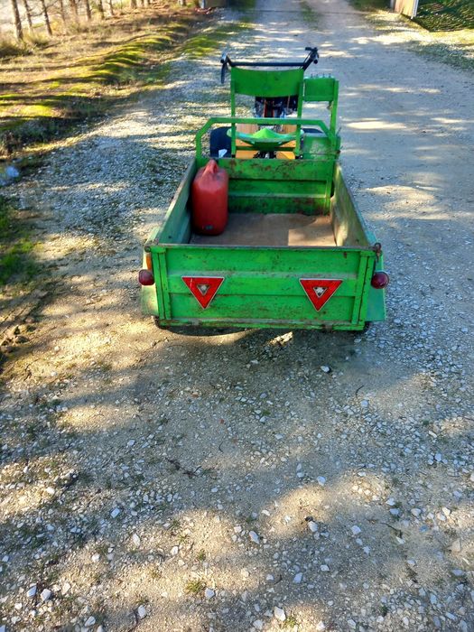 Motoenxada 7cv e atrelado