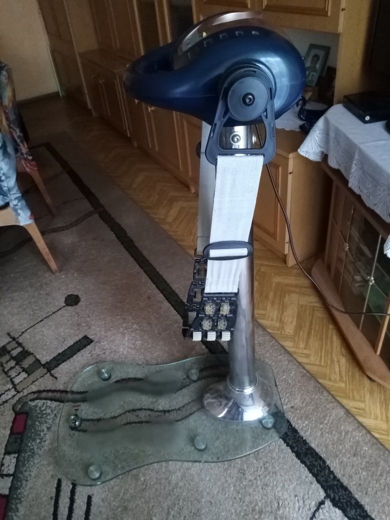 Masażer stojący HMS
