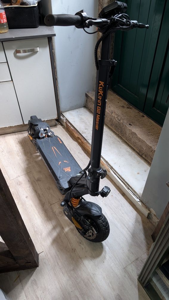 Trotinete elétrica kukirin g2master.