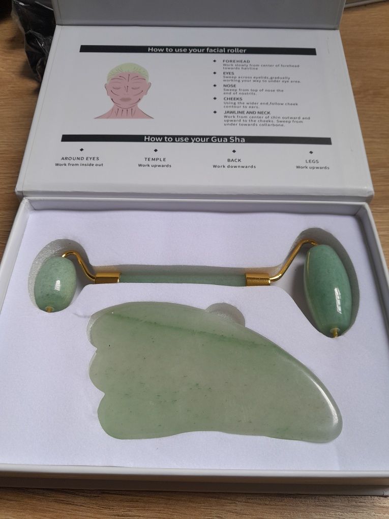 Masażer roller kamień gua sha kit