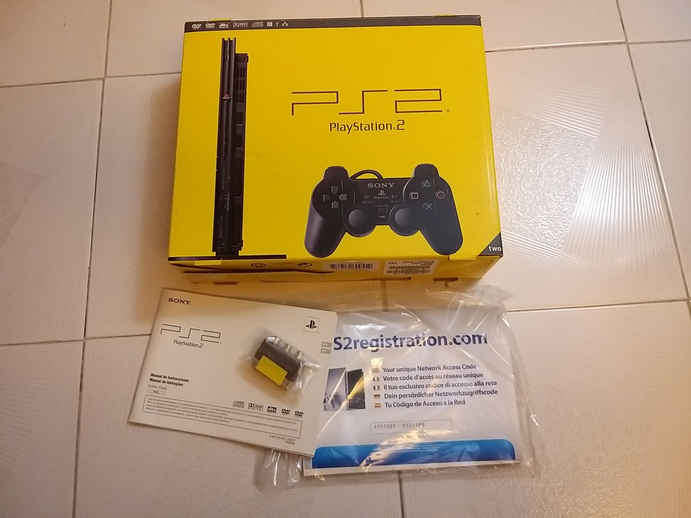 PlayStation 2 Slim - Como Nova