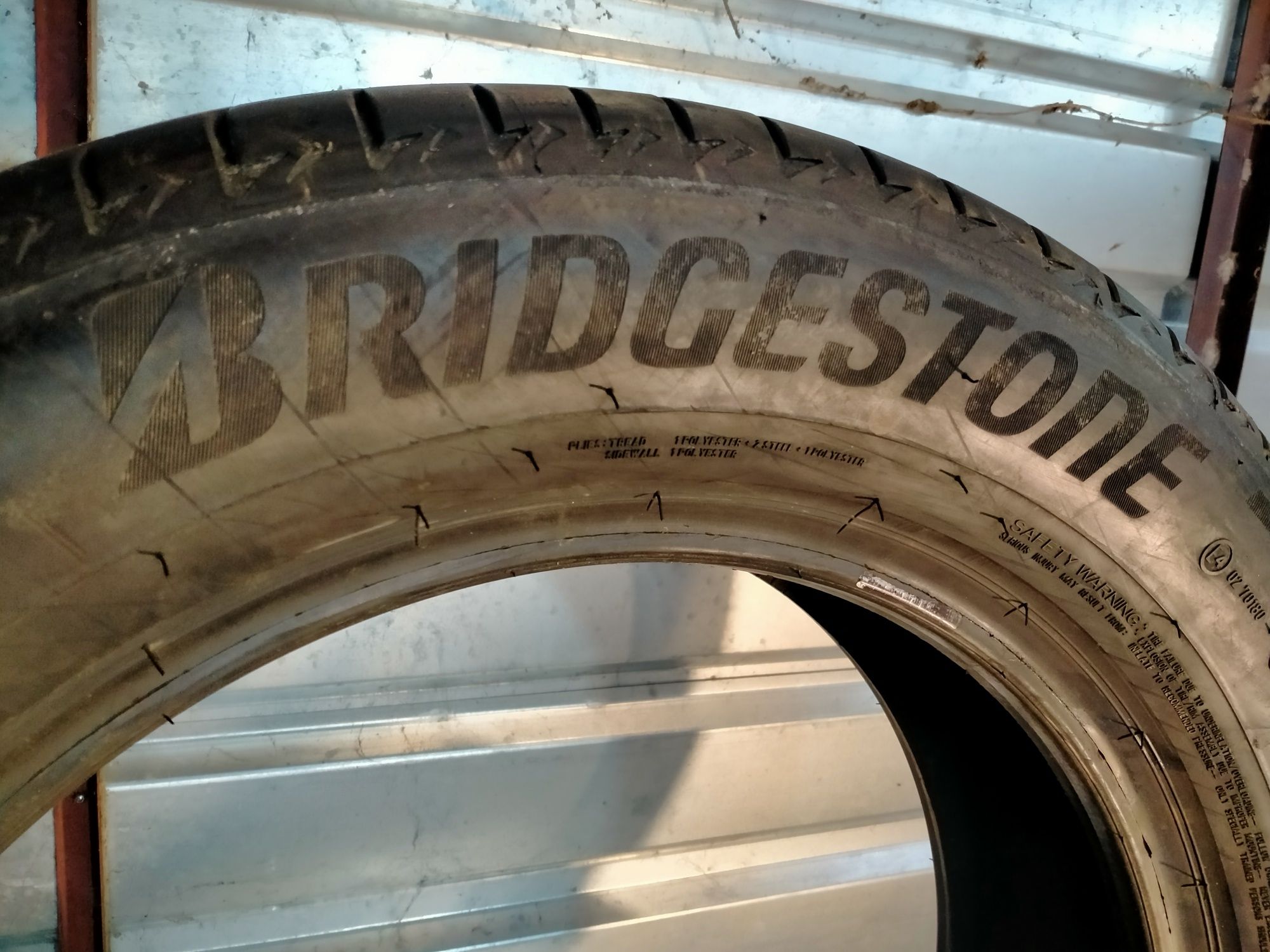 *225/60/18 Bridgestone Бридстоун 4шт Лето