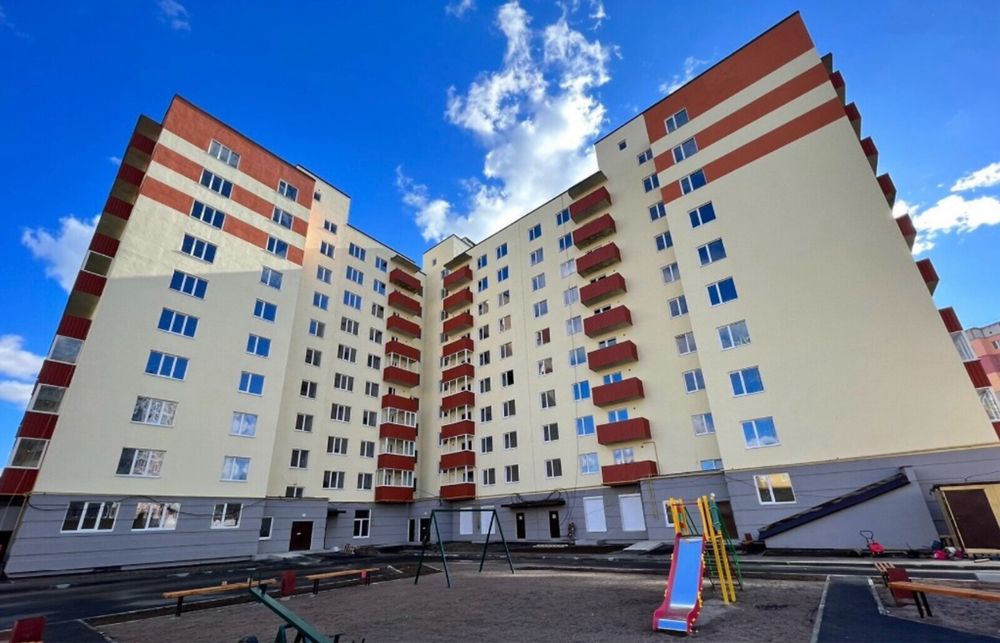 Терміновий продаж 3к дворівнева новобудова Миру 32 без комісії
