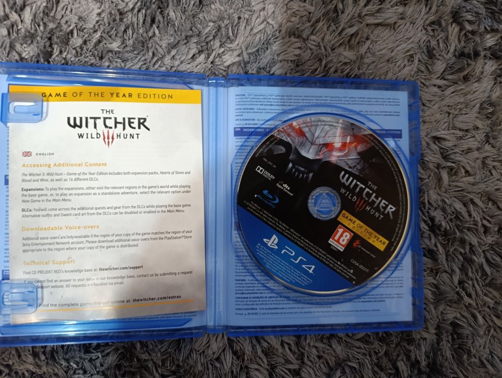 Гра на Playstation4 Witcher 3  гра року