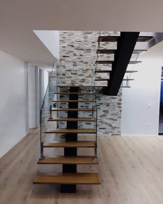Fabricamos escadas metálicas,escadas em ferro