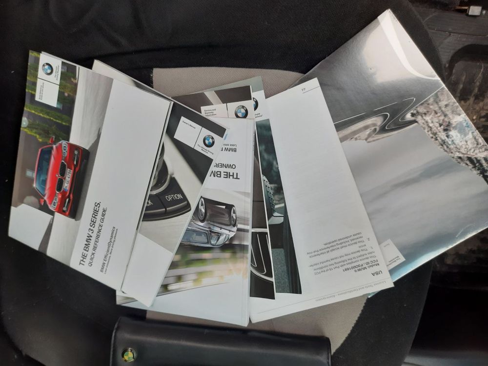 Сервисная книга BMW