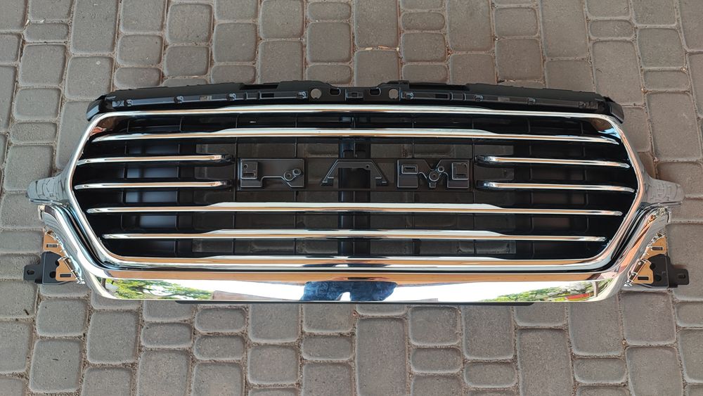 Решітка радіатора Limited Dodge RAM 19 20 21 22 23 DT Longhorn