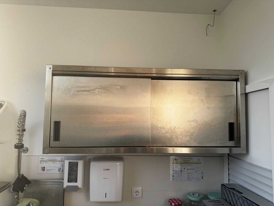 Armário de parede em INOX