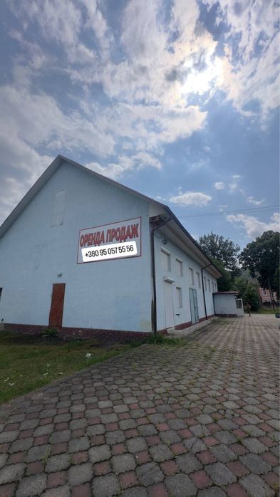 Комерційна  будівля Вижниця