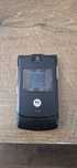 Sprzedam telefon Motorola V razr.