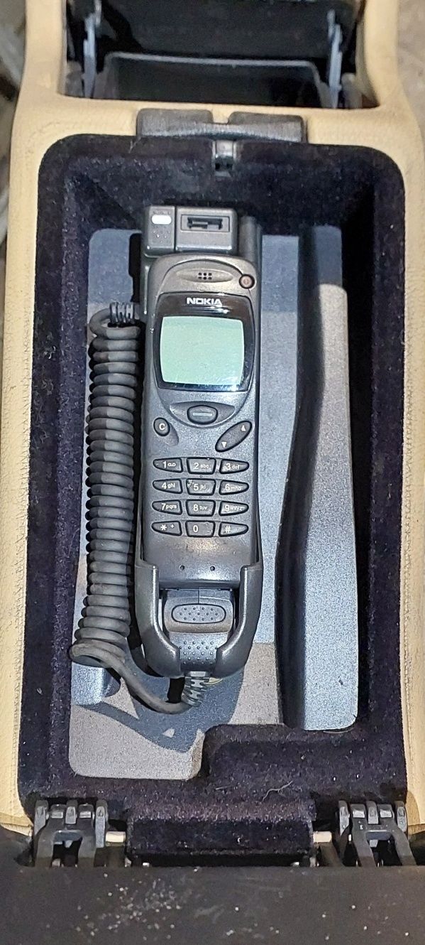 2 x Telefon Mercedes Nokia 3110 z W210 kompletne Eclasa okular