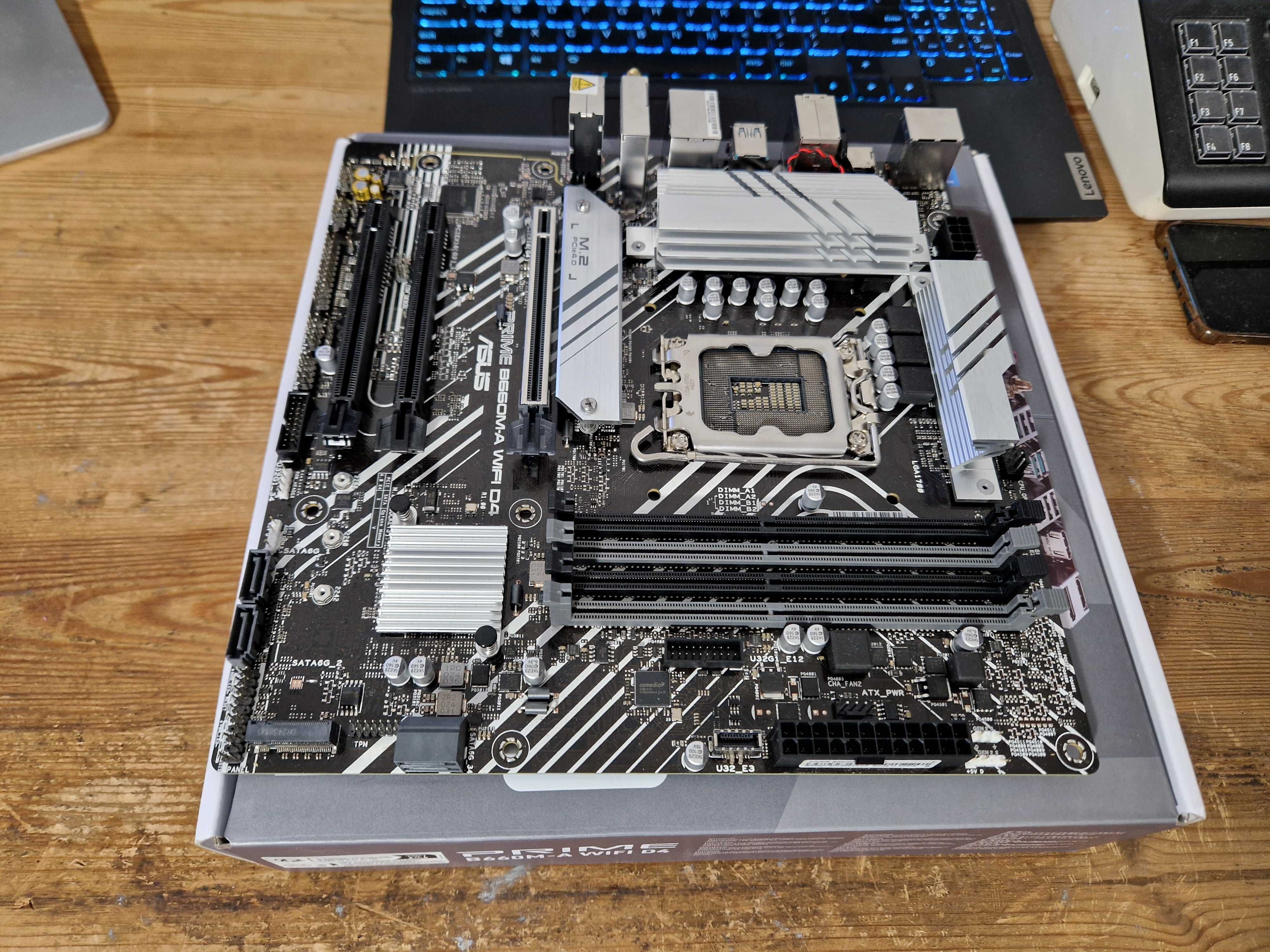 Płyta główna Micro ATX ASUS PRIME B660M-A WIFI D4 (2948)
