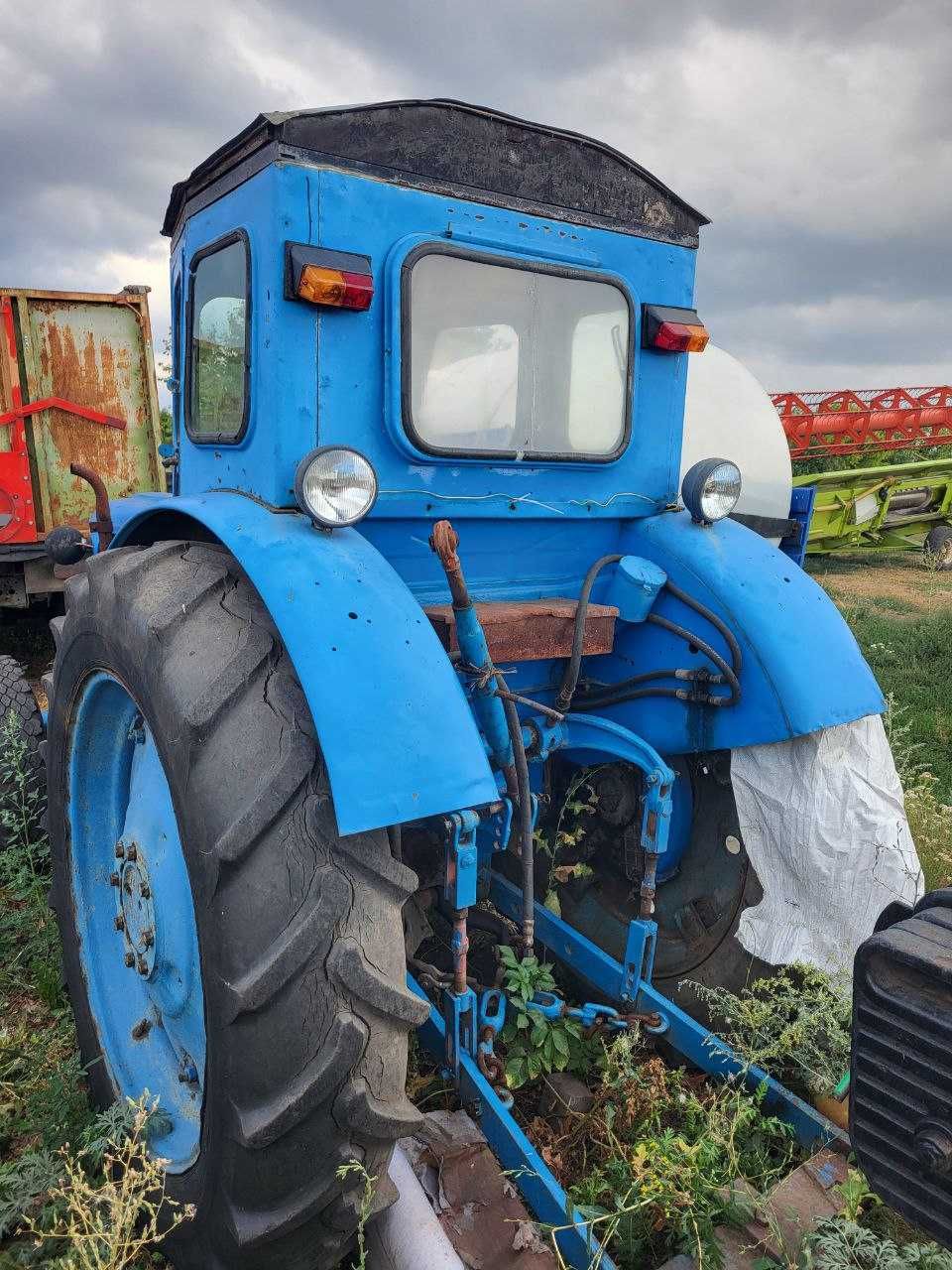 Продам трактор Т-40AM