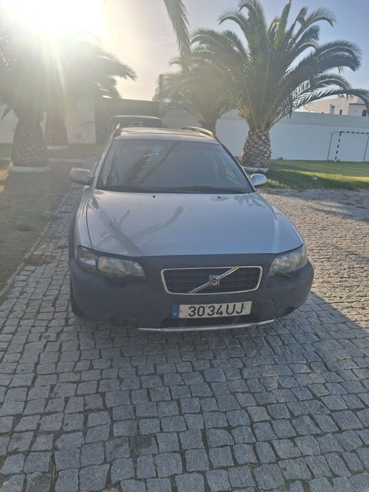 Volvo XC70 Cross Country 2.4 D5 Automática – Excelente estado