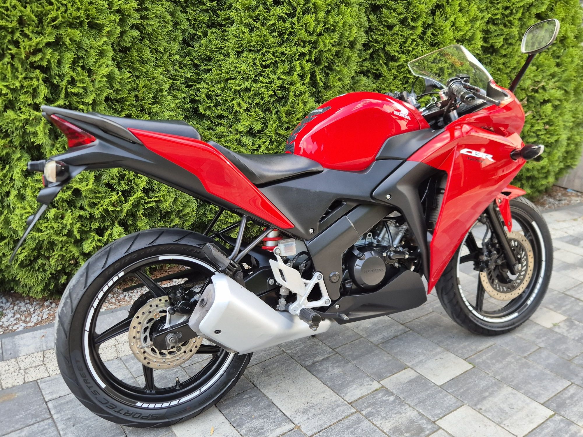 Honda CBR 125 JC50 Piękna Zadbana Kat B a1