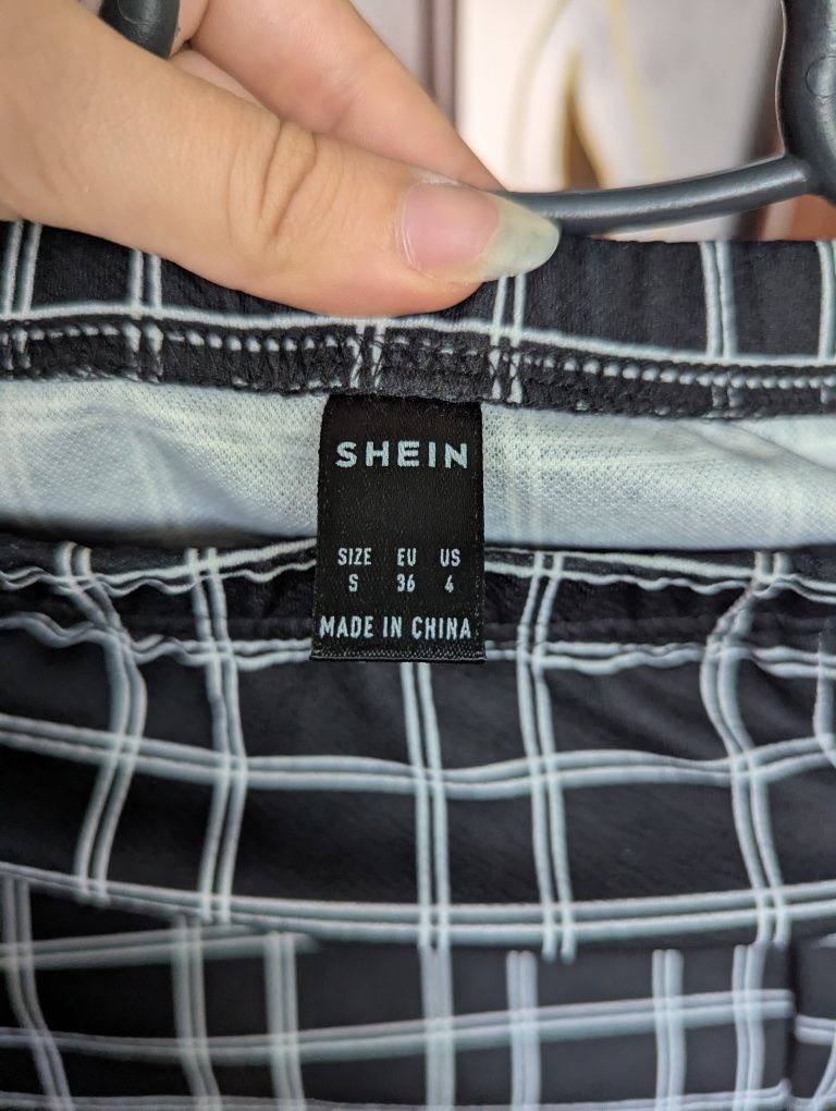 Спідниця в клітинку Shein, міні-спідниця