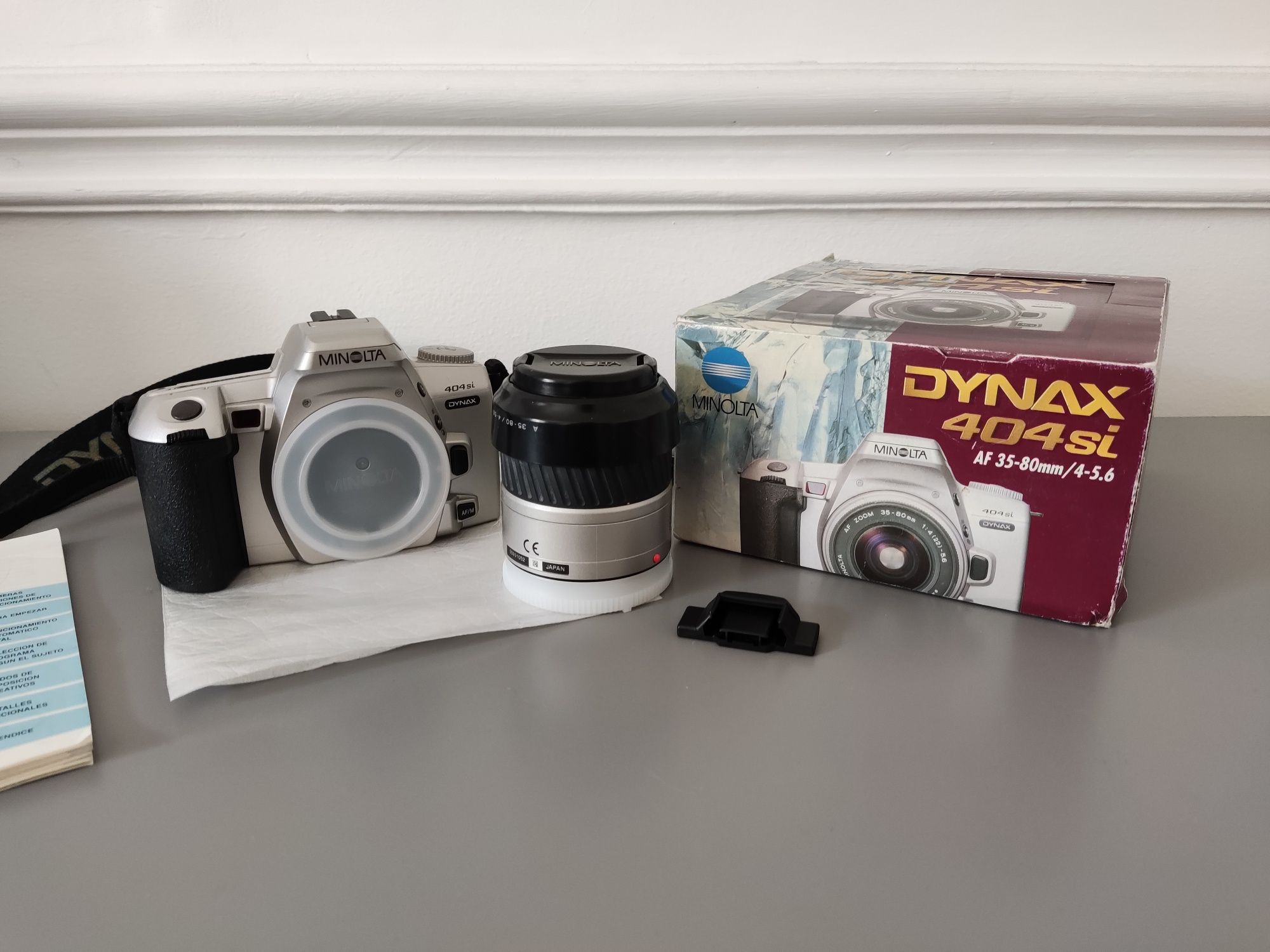 Minolta Dynax 404 si + Minolta AF 35-80mm 4-5.6
