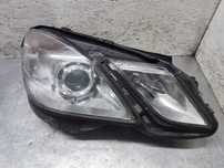 MERCEDES W212 LAMPA PRAWA PRZEDNIA SOCZEWKA H7 UK A2128208461
