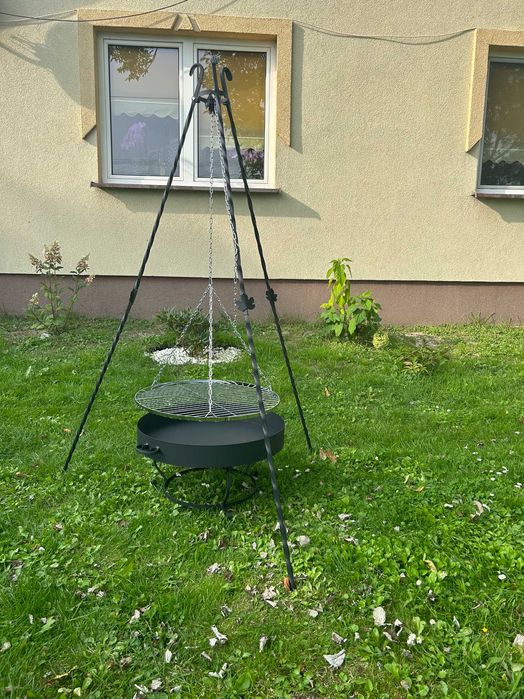 Grill ogrodowy trójnóg 60 komplet