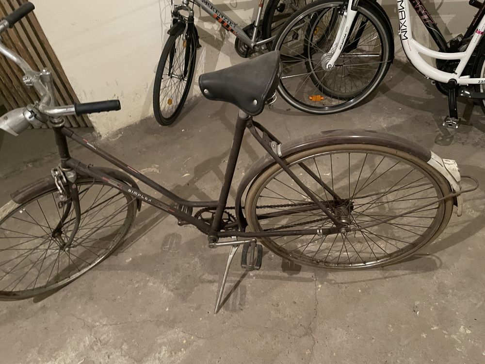 Stary rower damka 28 kola