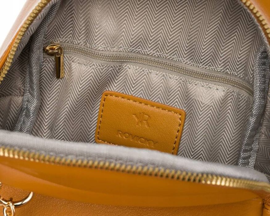 saszetka damska na ramię wykonana ze skóry ekologicznej - rovicky