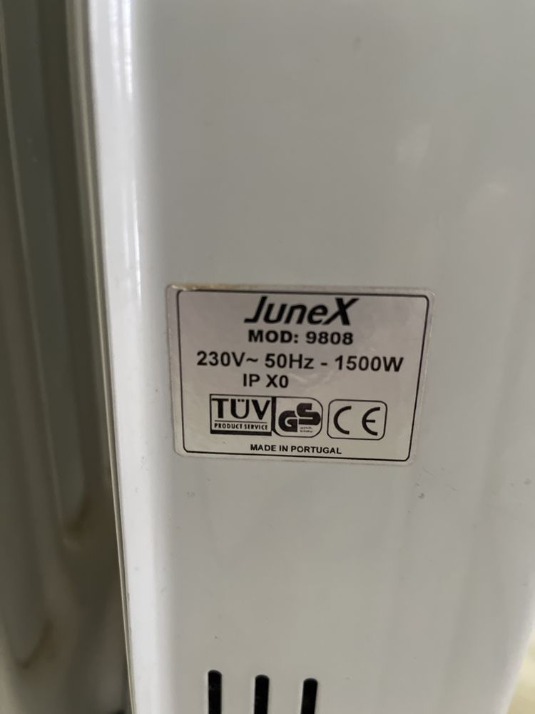 Aquecedor JUNEX a oleo 8 varas 1500 w