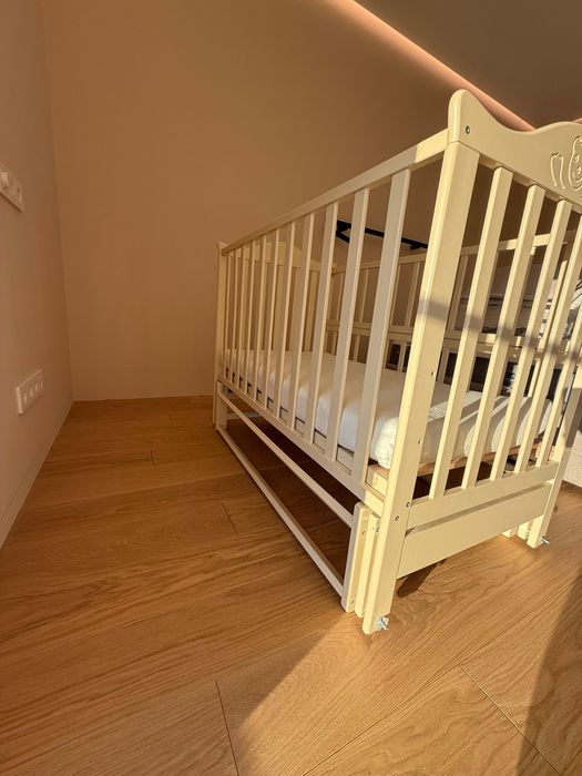 Дитяче ліжечко з матрасом + бортики в подарунок