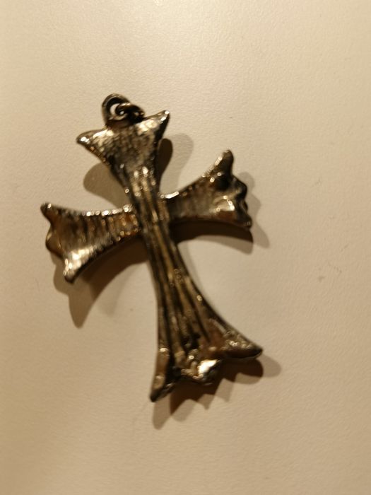 Krzyżyk do łancuszka- 5x3,5cm.